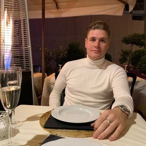 Meet your Posher, Brandon